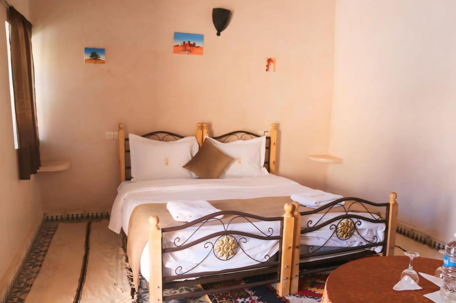 Riad Assia Foum Zguid Szoba fotó
